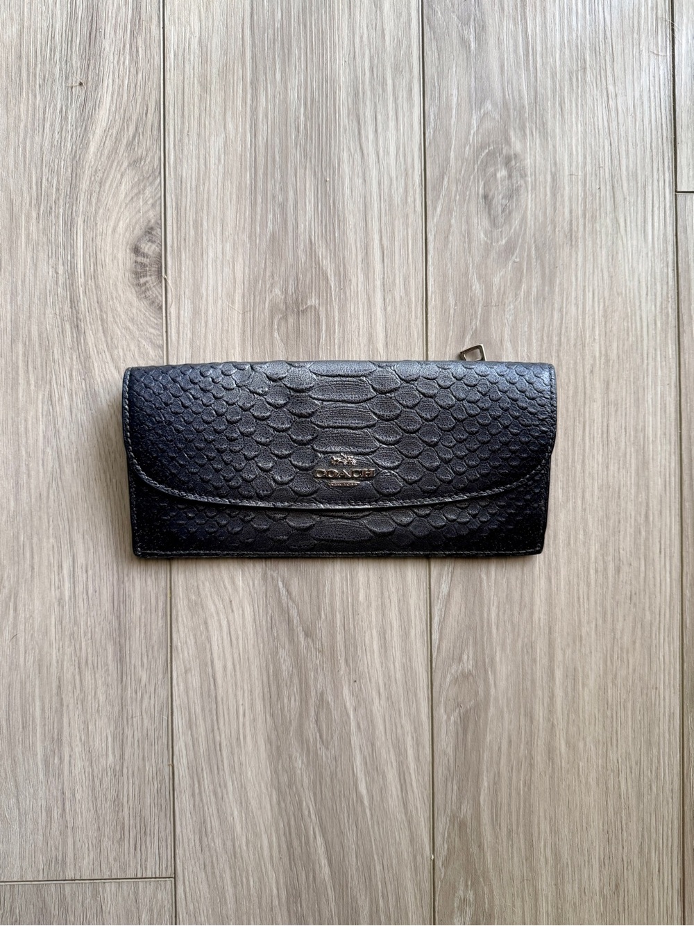 ' COACH ' Gray Metallic Python Embossed Envelope Wallet
